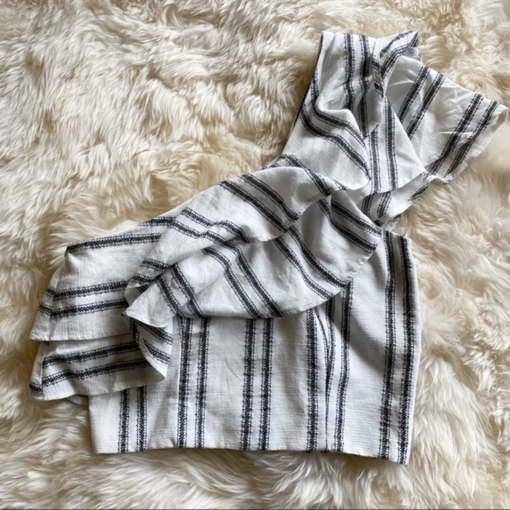 NWT Flynn skye one shoulder Claire stipe top